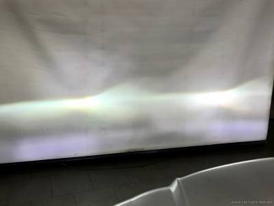 Проекция света галогенных фар KIA Magentis на экран полотно