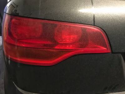 Галогенные стоп фары Audi Q7