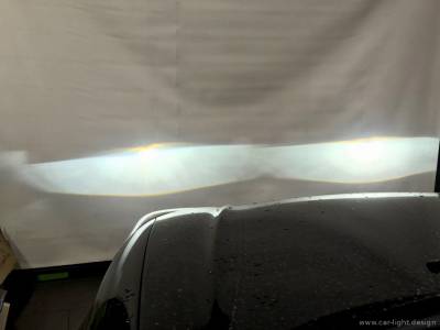 Проекция света от установленных биксеноновых линз в фары Hyundai