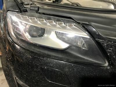 Фара Audi Q7 до ремонтных работ