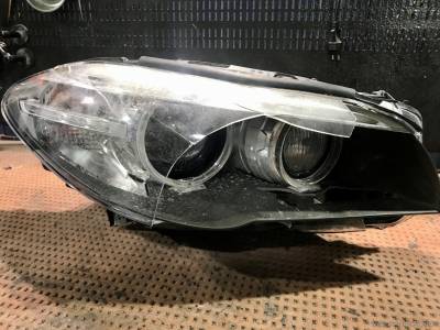 Разбитая фара BMW f10