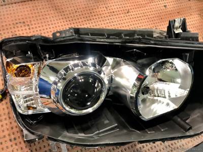 Установка модуля биксенонового света в галогенную фару BMW F30