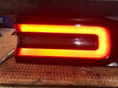 Восстановленные светодиоды в задней фаре Dodge Challenger