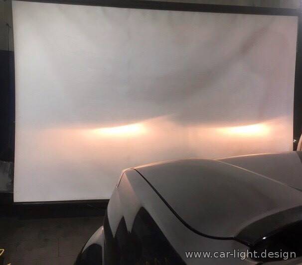 Світло фар Toyota Prado до модернізації