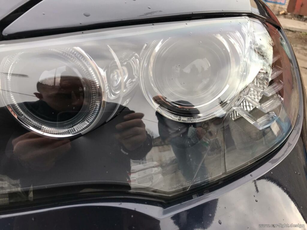 Фото фари BMW X6 після заміни скла
