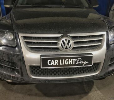 Реставрація й фарбування внутрішніх елементів фар Volkswagen Touareg